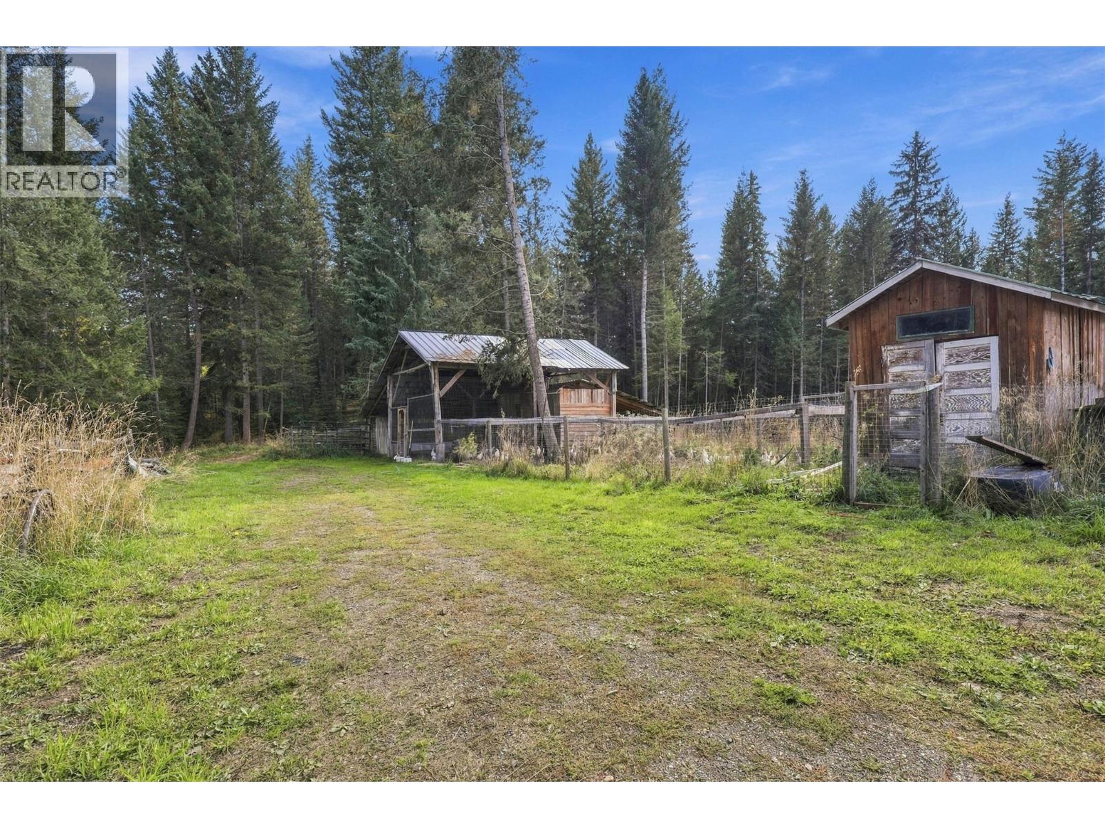 6732 Paxton Valley Road, Falkland, British Columbia  V0E 1W1 - Photo 35 - 10402177
