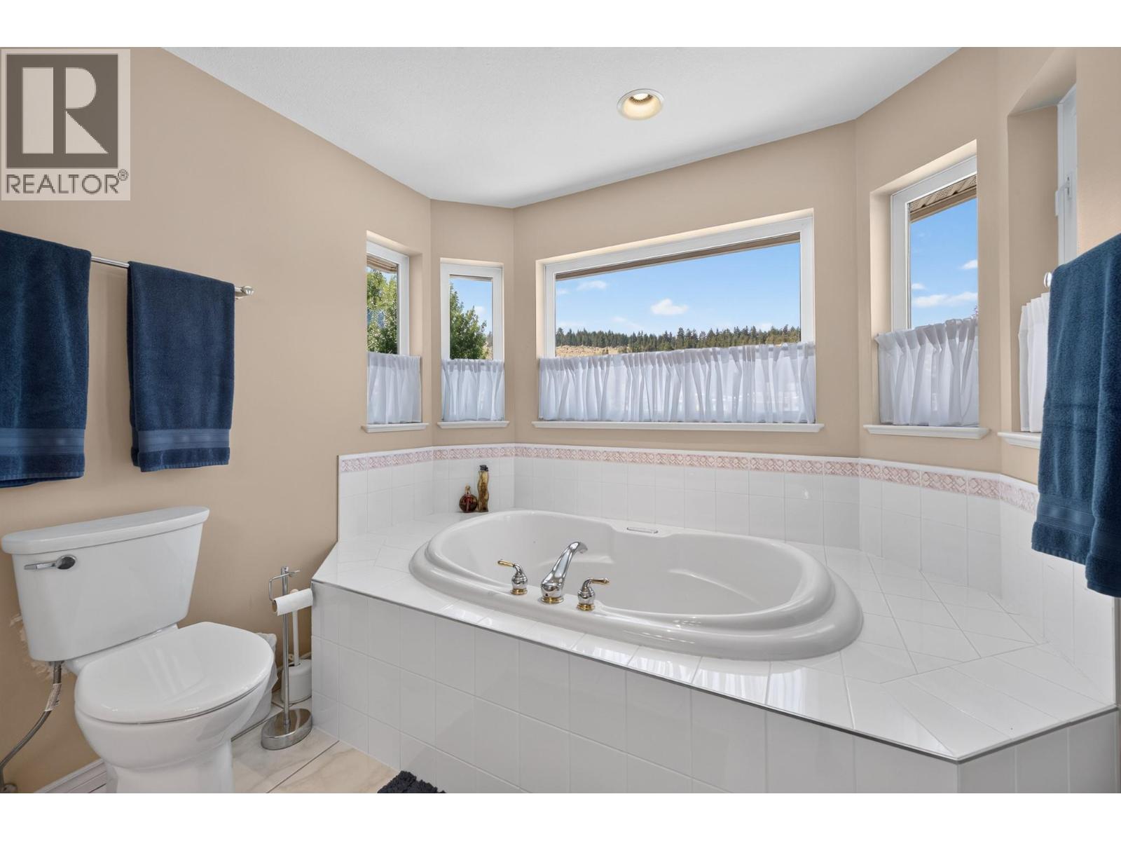 975 Regent Crescent, Kamloops, British Columbia  V1S 1W9 - Photo 24 - 10402237
