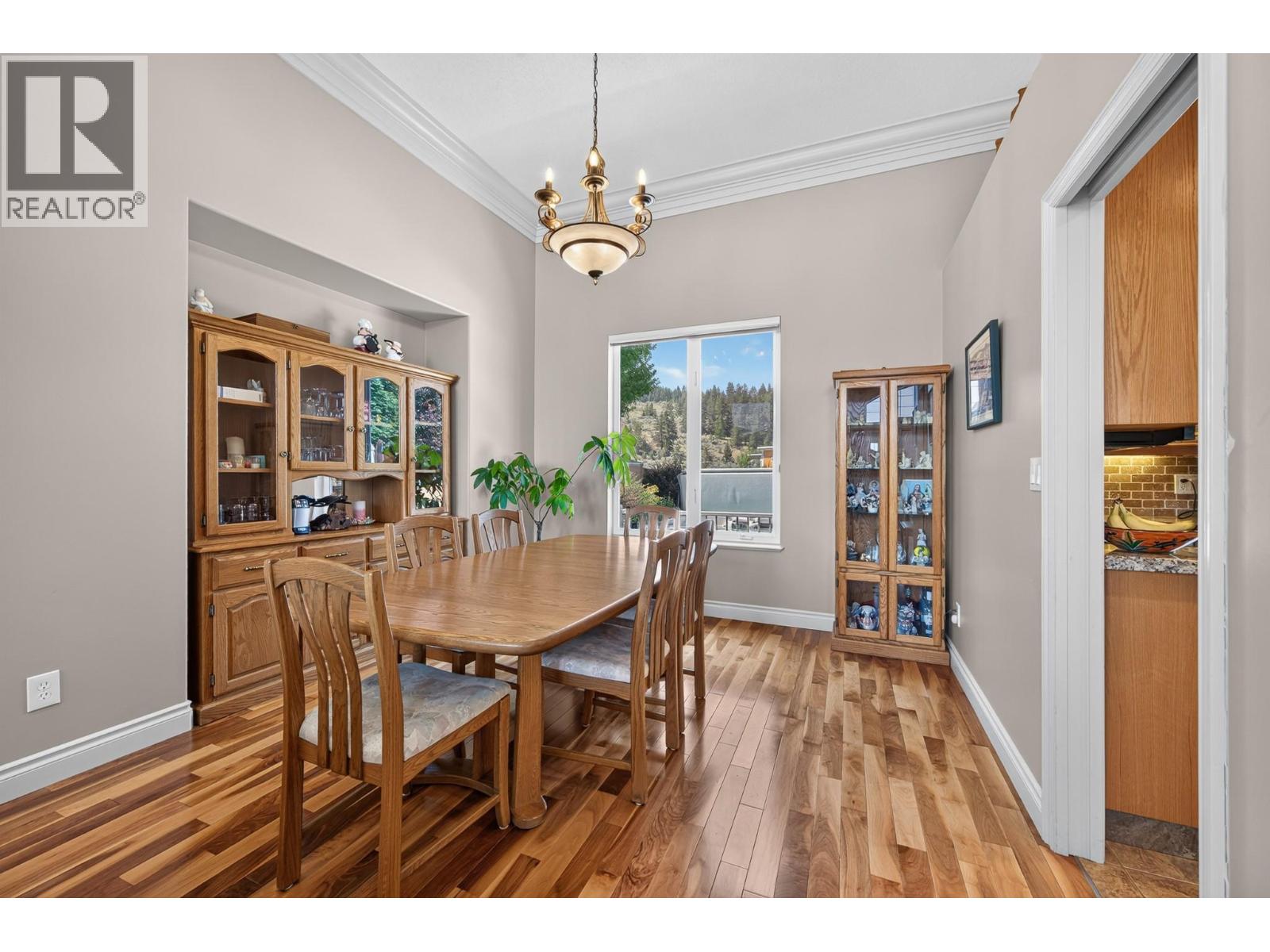 975 Regent Crescent, Kamloops, British Columbia  V1S 1W9 - Photo 8 - 10402237