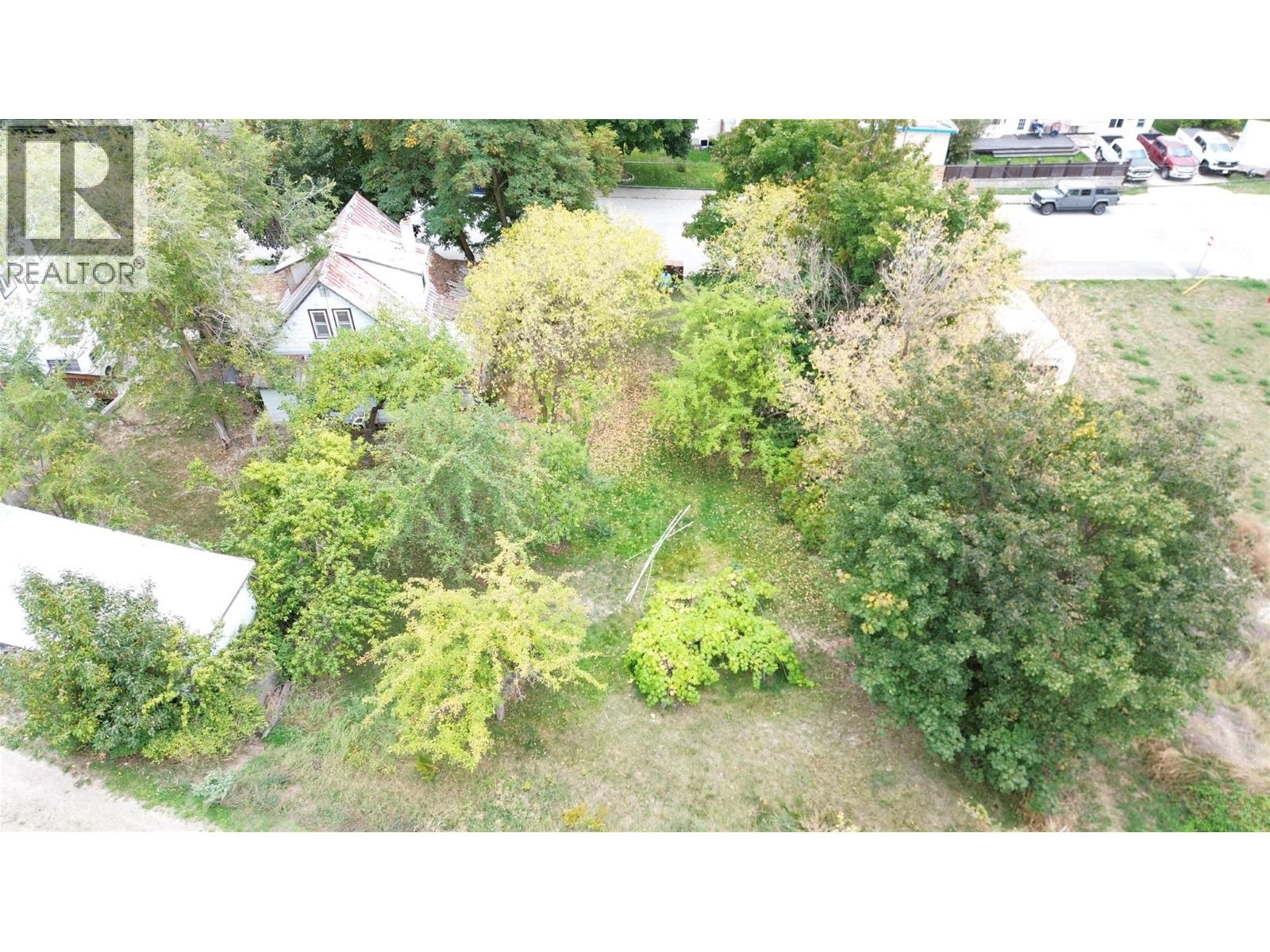 916 Cook Street, Creston, British Columbia  V0B 1G3 - Photo 18 - 10401532