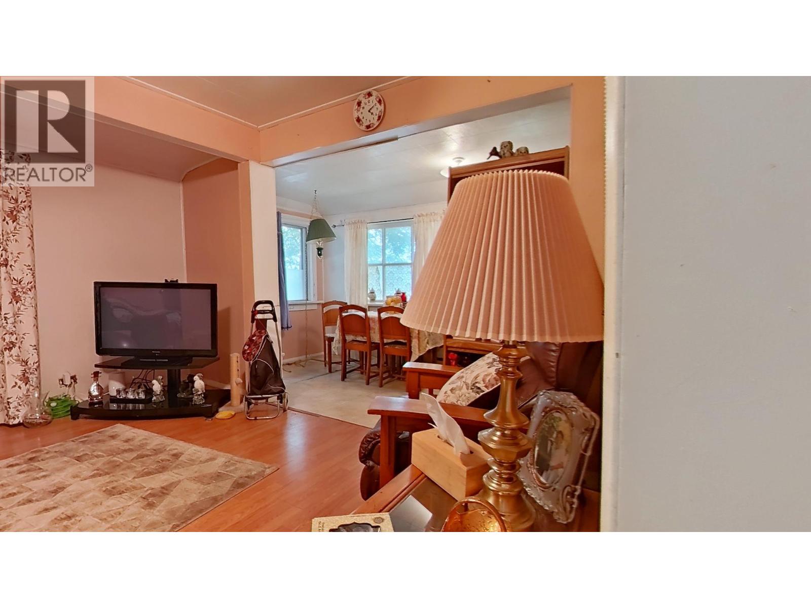 916 Cook Street, Creston, British Columbia  V0B 1G3 - Photo 26 - 10401532