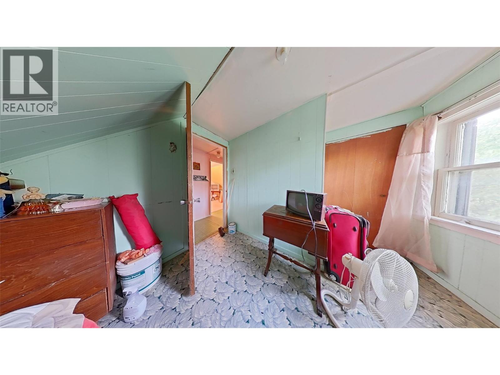 916 Cook Street, Creston, British Columbia  V0B 1G3 - Photo 40 - 10401532