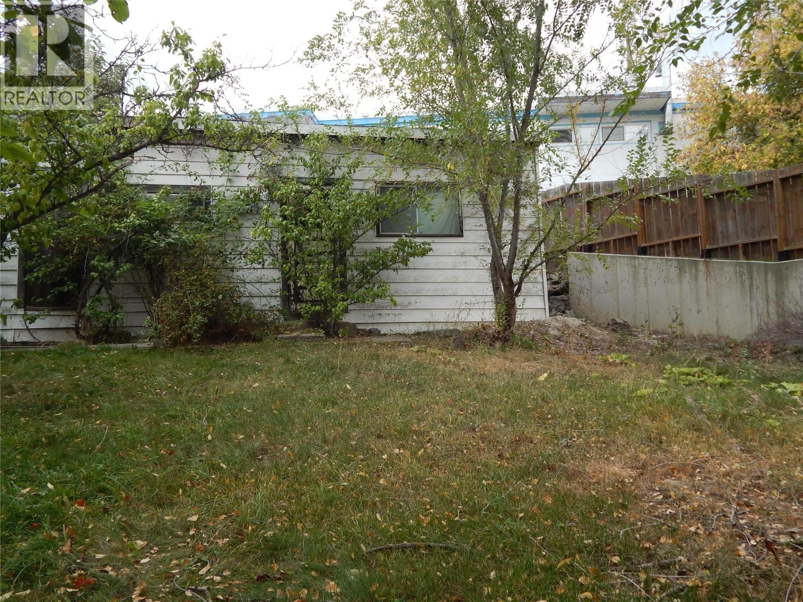 916 Cook Street, Creston, British Columbia  V0B 1G3 - Photo 5 - 10401532