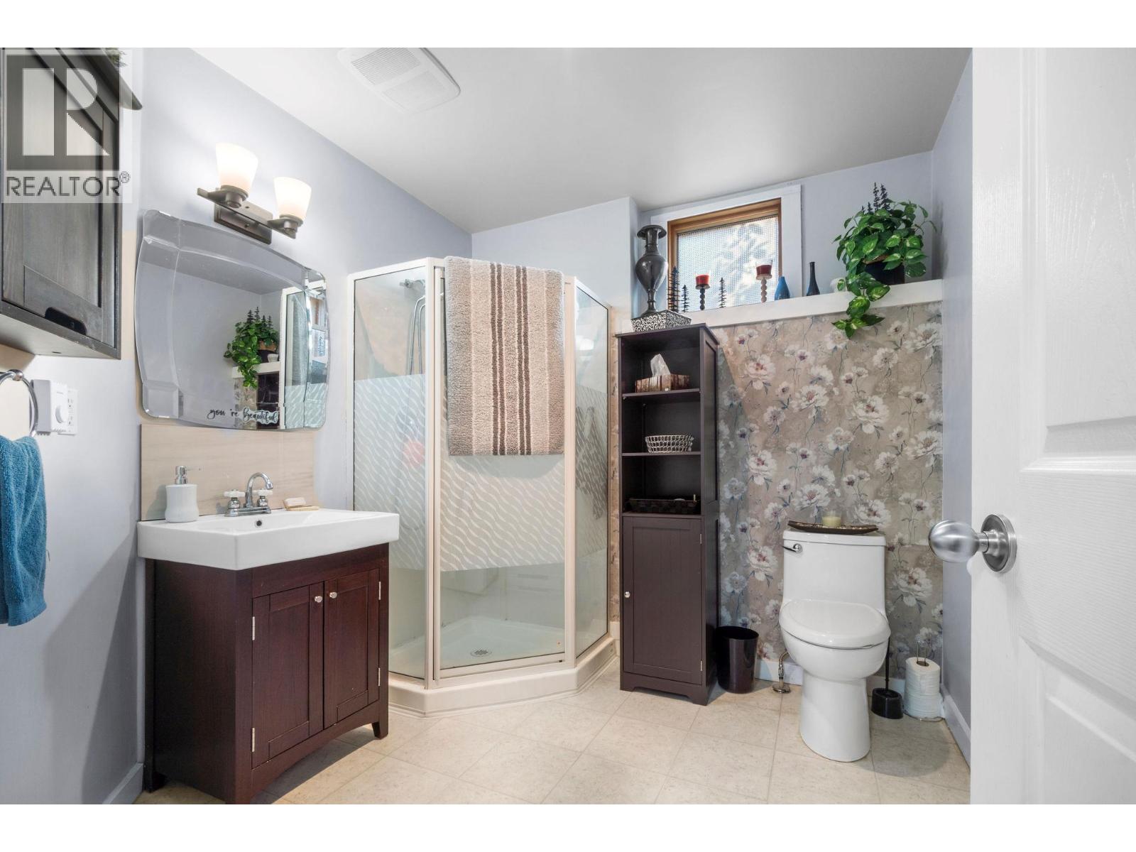 270 East Wilson Creek Road, Rosebery, British Columbia  V0G 1S1 - Photo 34 - 10402216