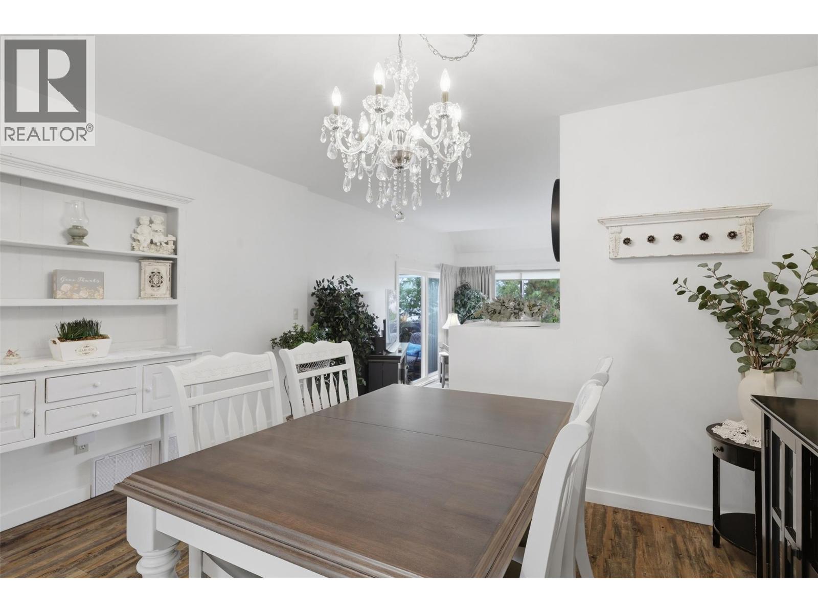 1795 Summit Drive Unit# 11, Kamloops, British Columbia  V2E 2E8 - Photo 8 - 10402154