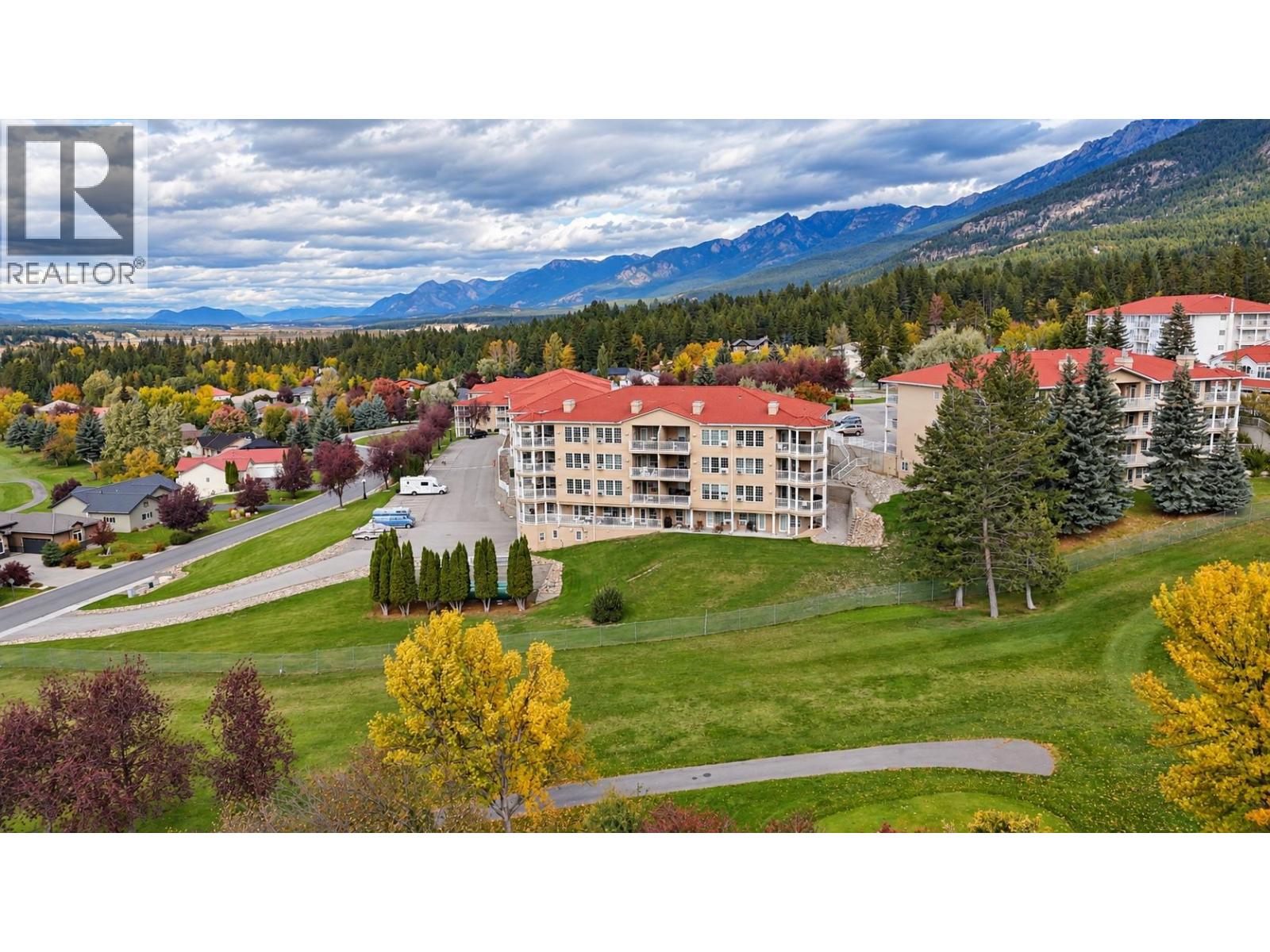 5052 Riverview Road Unit# 2005 B, Fairmont Hot Springs, British Columbia  V0B 1L1 - Photo 2 - 10402326