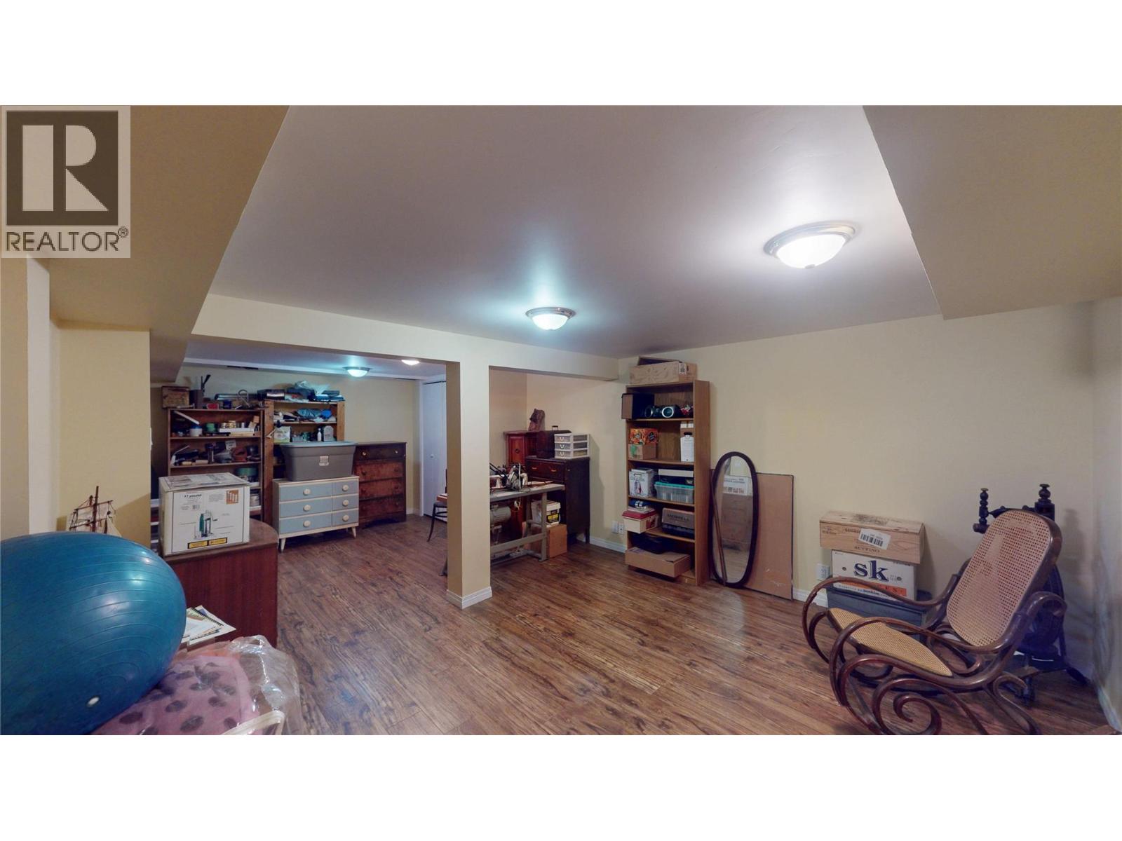 325 14 Avenue S, Cranbrook, British Columbia  V1C 2X5 - Photo 38 - 10400102