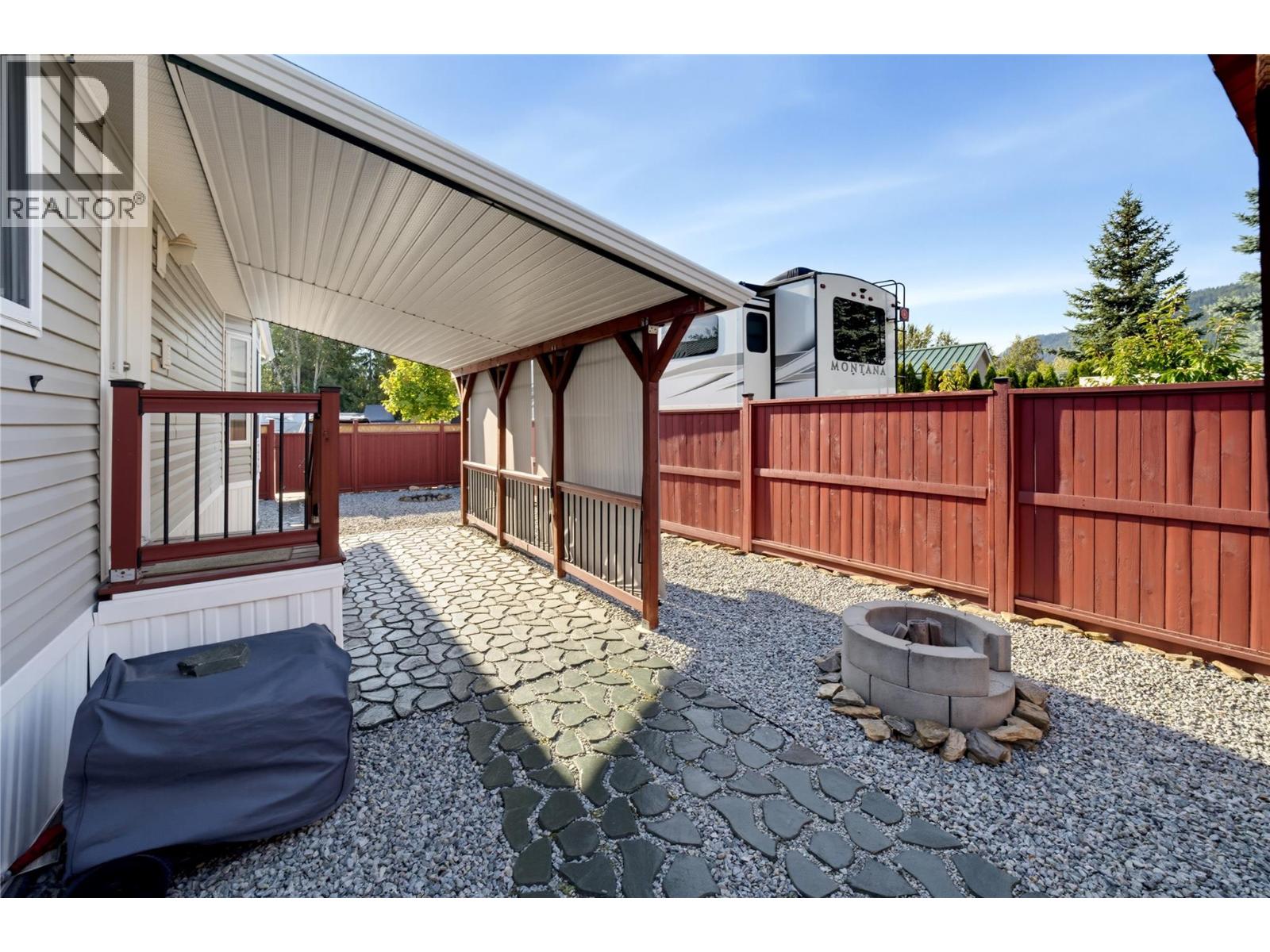 1383 Silver Sands Road Unit# 126, Sicamous, British Columbia  V0E 2V4 - Photo 12 - 10401917