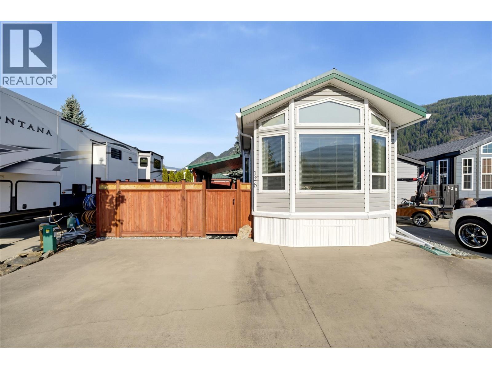 1383 Silver Sands Road Unit# 126, Sicamous, British Columbia  V0E 2V4 - Photo 2 - 10401917