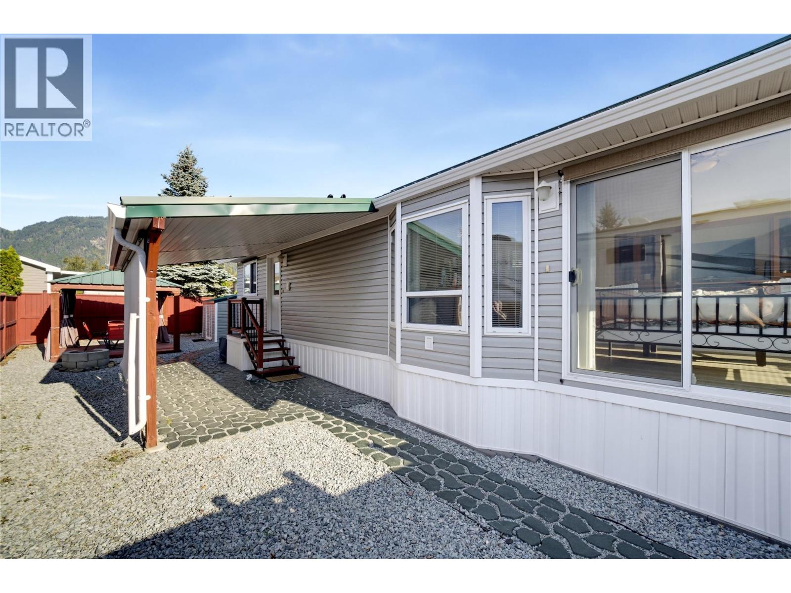 1383 Silver Sands Road Unit# 126, Sicamous, British Columbia  V0E 2V4 - Photo 4 - 10401917