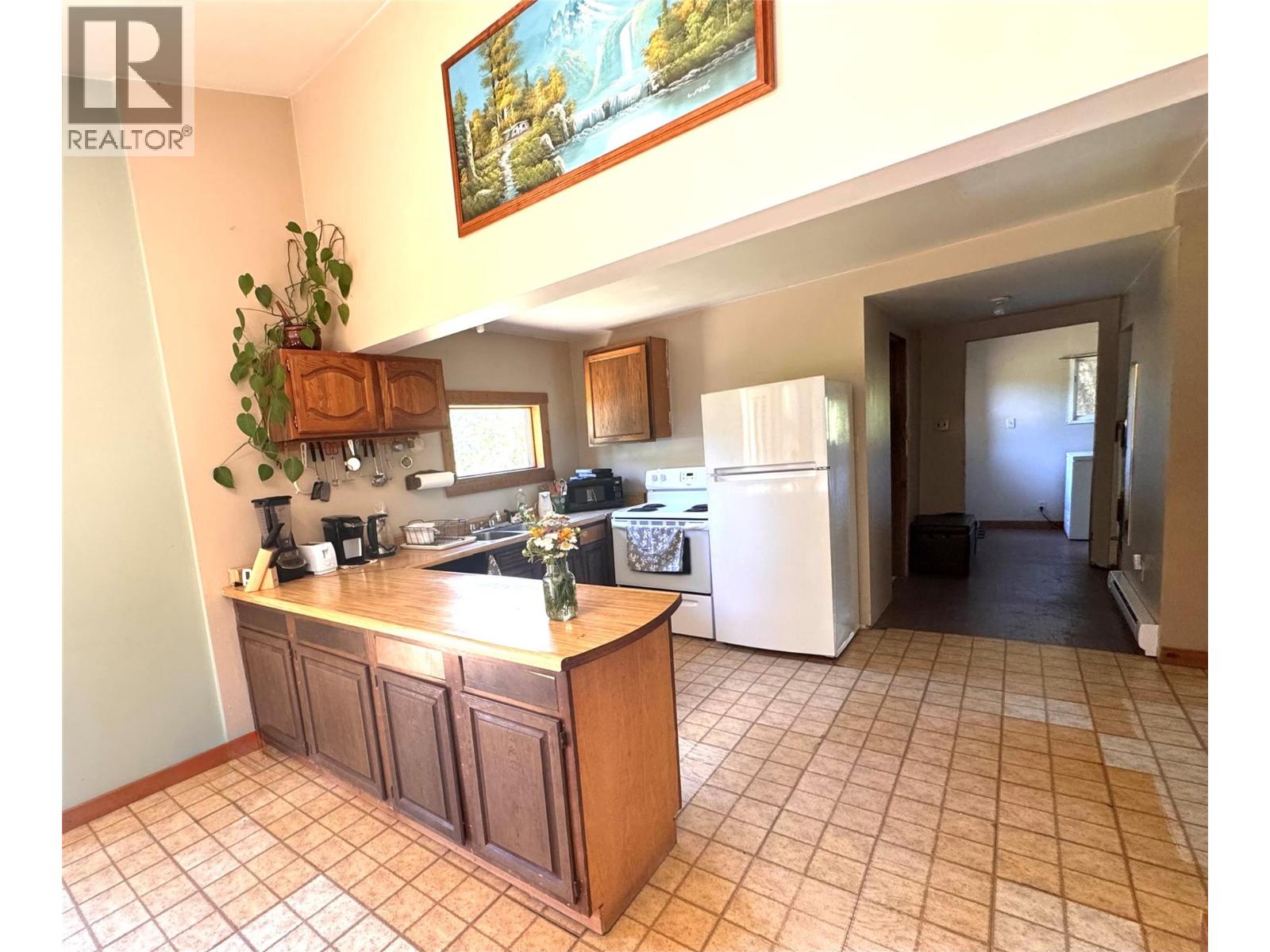 10555 Granby Road, Grand Forks, British Columbia  V0H 1H1 - Photo 25 - 10402357