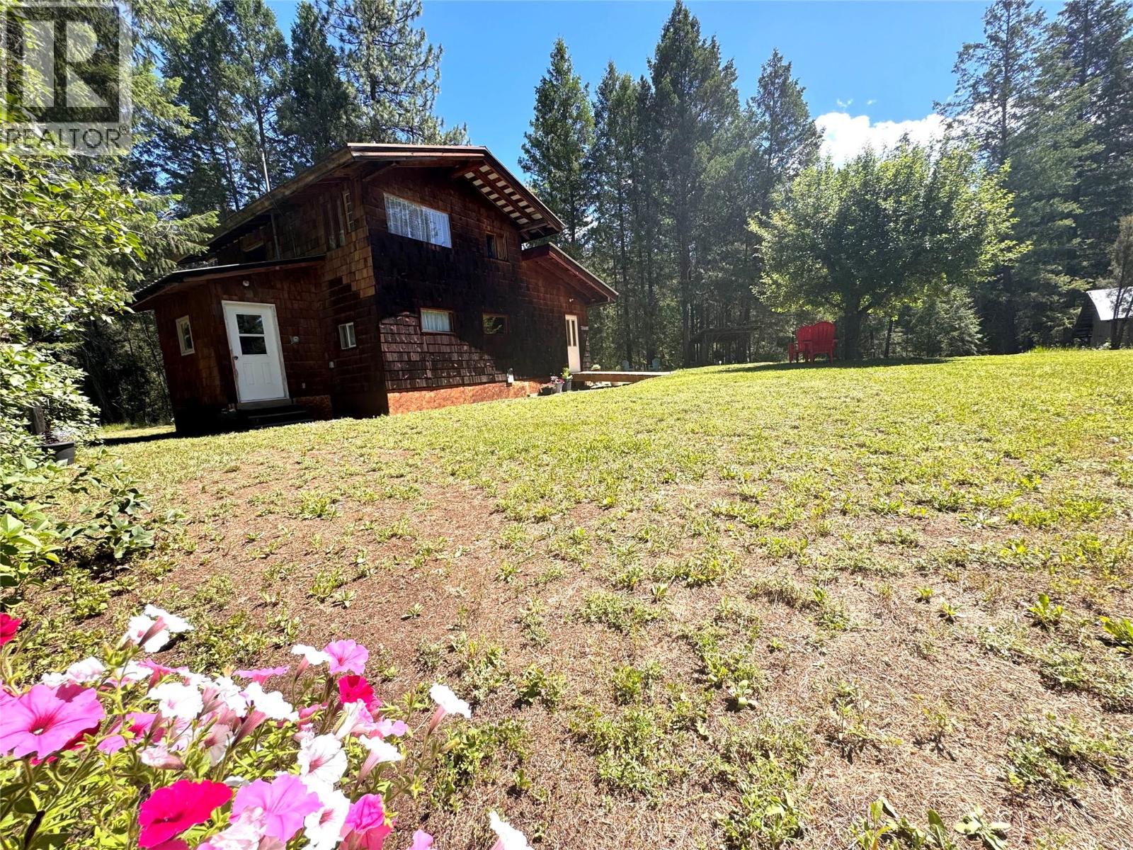 10555 Granby Road, Grand Forks, British Columbia  V0H 1H1 - Photo 6 - 10402357