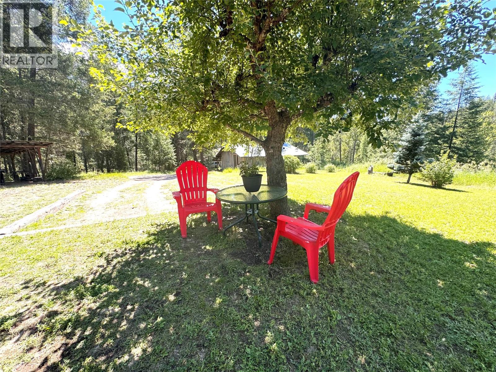 10555 Granby Road, Grand Forks, British Columbia  V0H 1H1 - Photo 8 - 10402357
