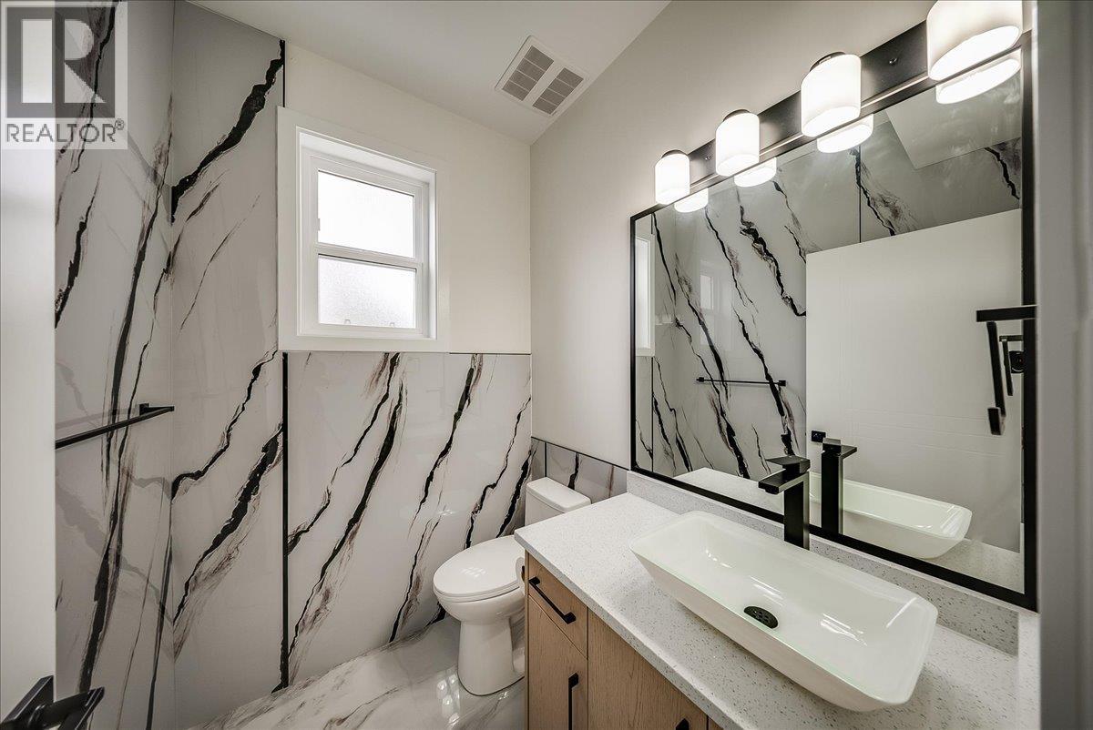 3736 Toba Road, Castlegar, British Columbia  V1N 4Y3 - Photo 20 - 10402179