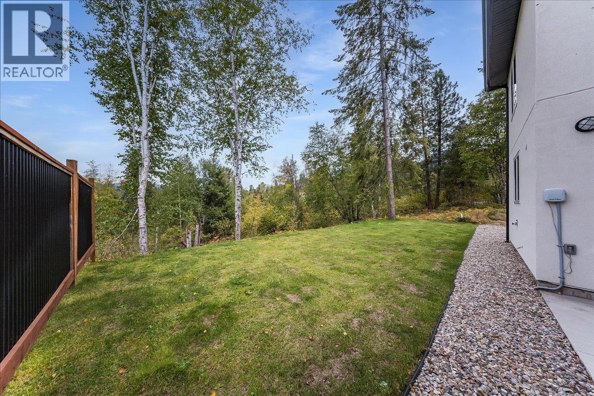 3736 Toba Road, Castlegar, British Columbia  V1N 4Y3 - Photo 45 - 10402179