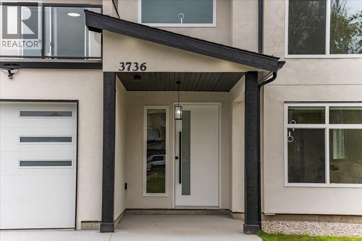 3736 Toba Road, Castlegar, British Columbia  V1N 4Y3 - Photo 8 - 10402179