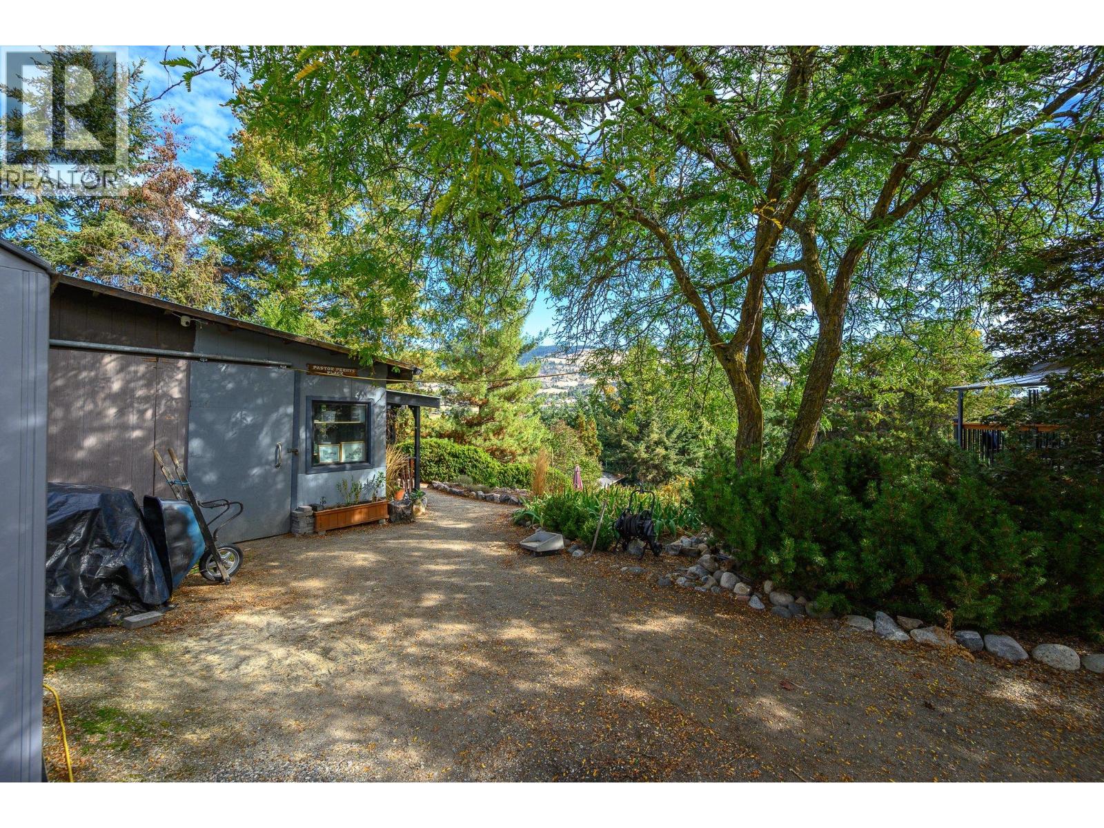 9310 Northcott Drive, Coldstream, British Columbia  V1B 2K2 - Photo 30 - 10401978