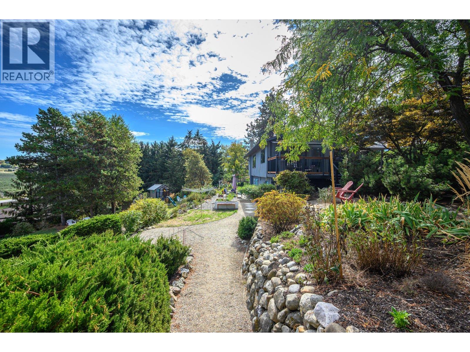 9310 Northcott Drive, Coldstream, British Columbia  V1B 2K2 - Photo 33 - 10401978