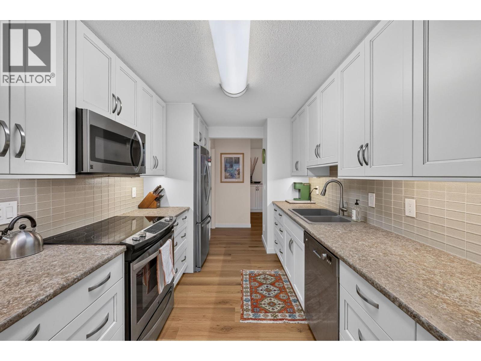920 Glenwood Avenue Unit# 208, Kelowna, British Columbia  V1Y 9P2 - Photo 12 - 10402310