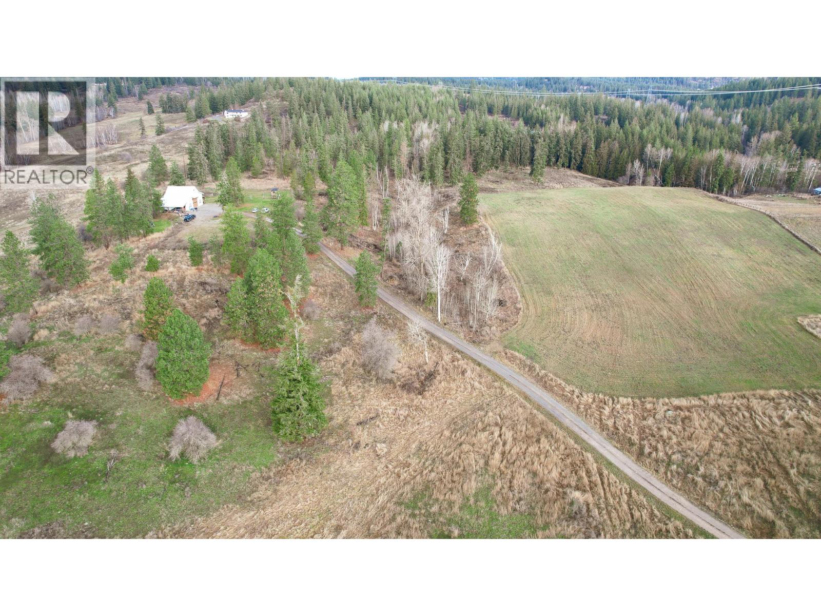 3922 Hullcar Road, Armstrong, British Columbia  V4Y 0M7 - Photo 10 - 10401785