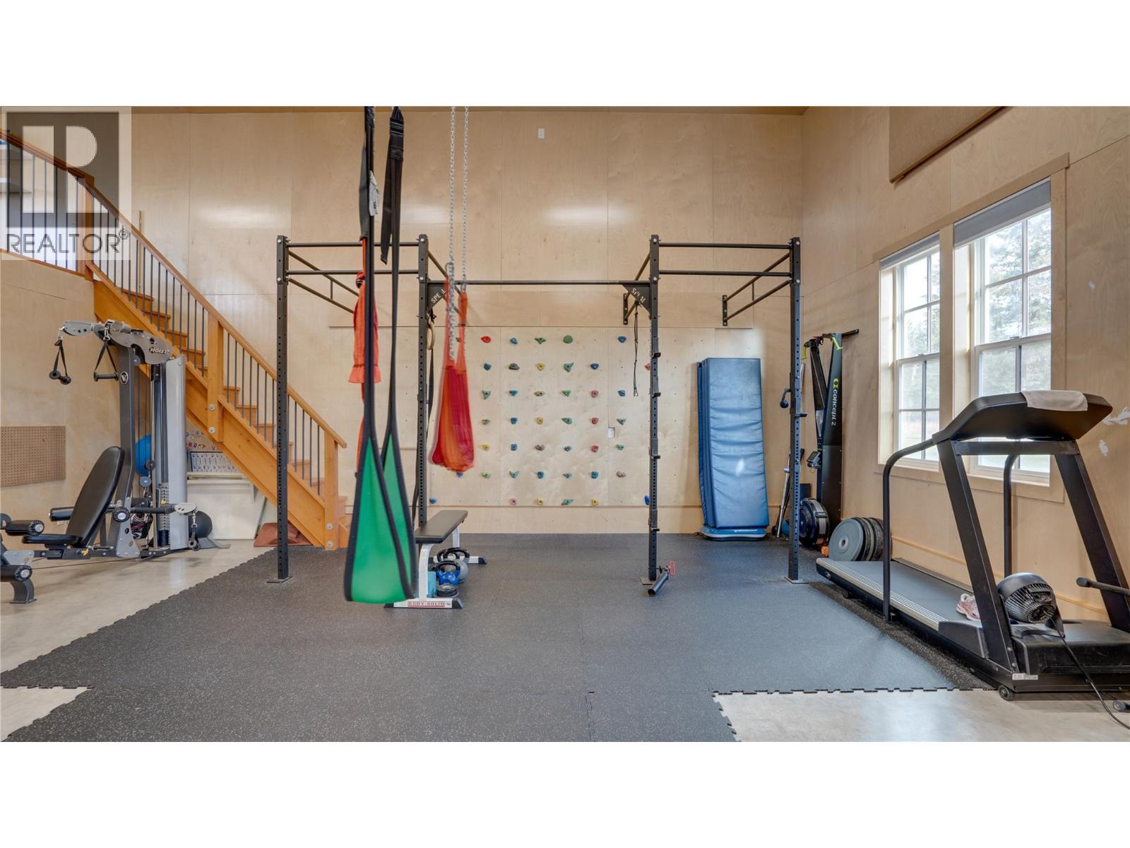 3922 Hullcar Road, Armstrong, British Columbia  V4Y 0M7 - Photo 35 - 10401785
