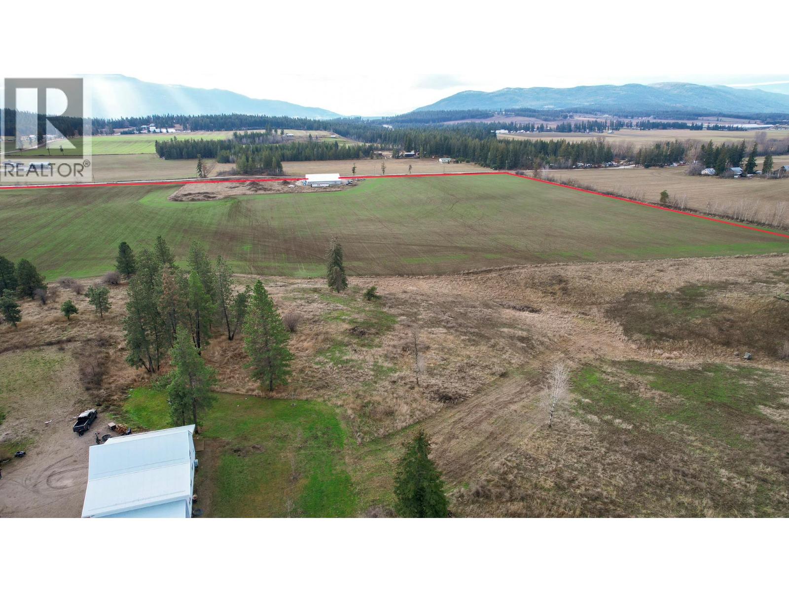 3922 Hullcar Road, Armstrong, British Columbia  V4Y 0M7 - Photo 4 - 10401785