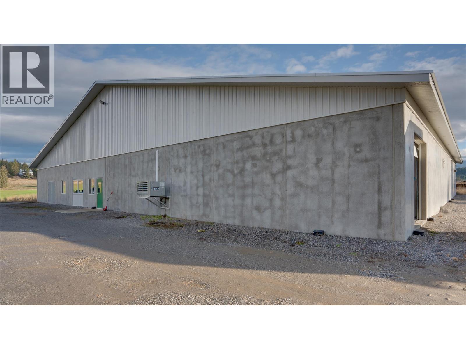 3922 Hullcar Road, Armstrong, British Columbia  V4Y 0M7 - Photo 44 - 10401785