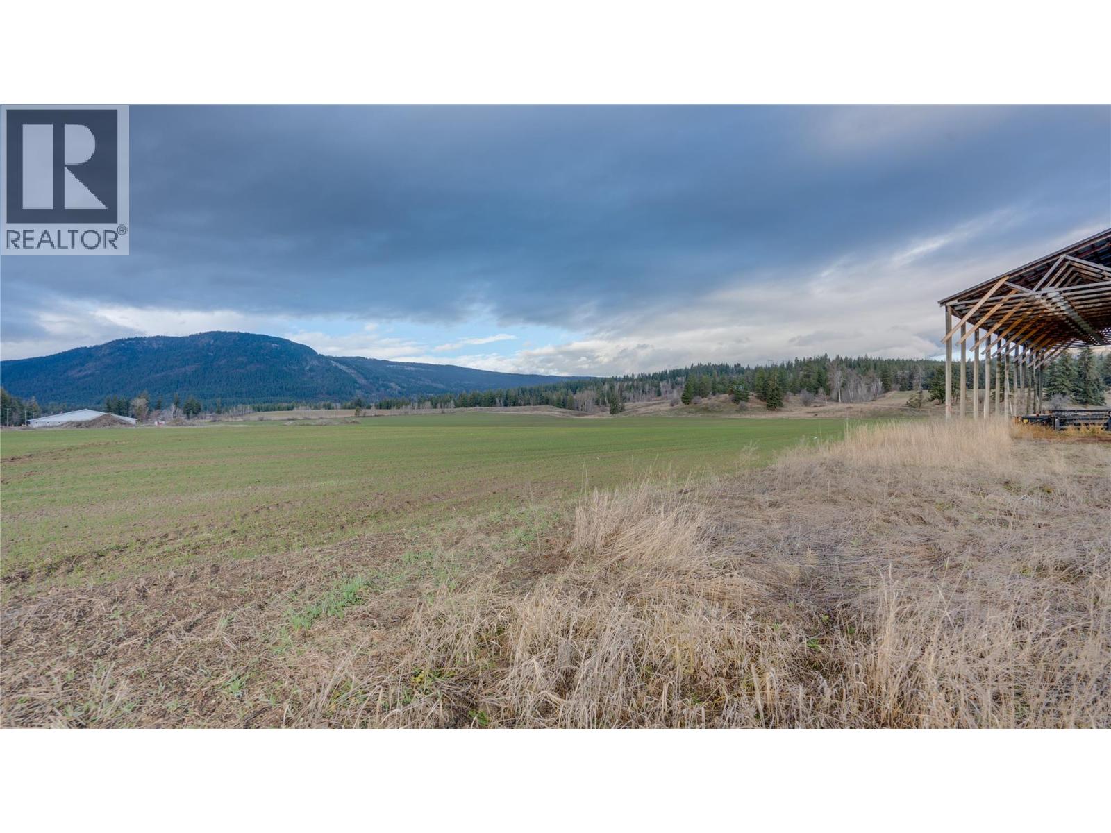 3922 Hullcar Road, Armstrong, British Columbia  V4Y 0M7 - Photo 52 - 10401785