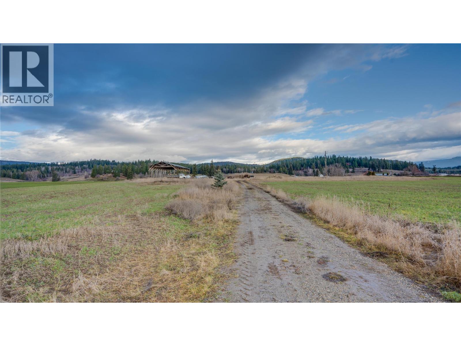 3922 Hullcar Road, Armstrong, British Columbia  V4Y 0M7 - Photo 57 - 10401785
