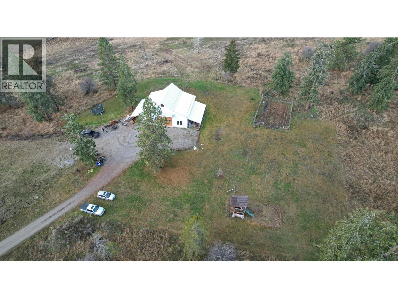 3922 Hullcar Road, Armstrong, British Columbia  V4Y 0M7 - Photo 93 - 10401785