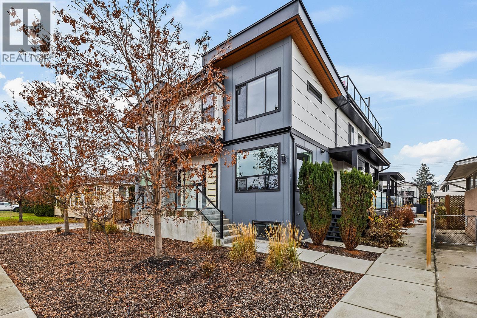 813 Rose Avenue, Kelowna, British Columbia  V1Y 5K3 - Photo 1 - 10402319