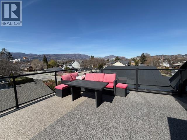 813 Rose Avenue, Kelowna, British Columbia  V1Y 5K3 - Photo 24 - 10402319