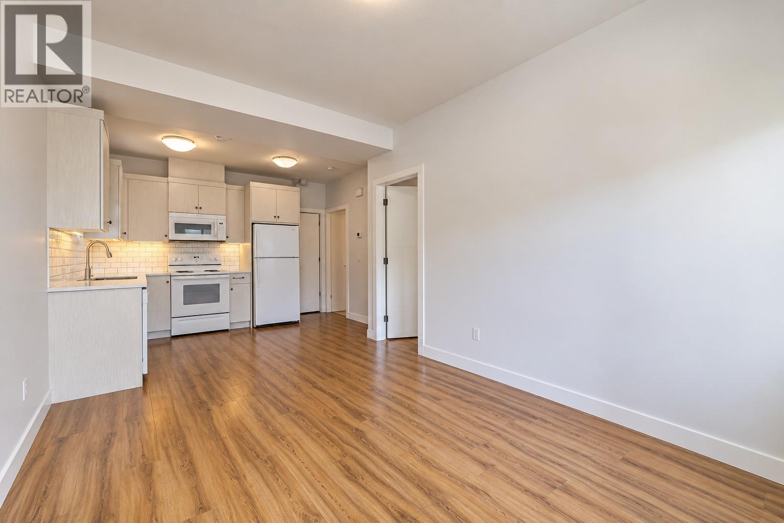 741 Yorkville Street, Kelowna, British Columbia  V1V 0A9 - Photo 64 - 10402320
