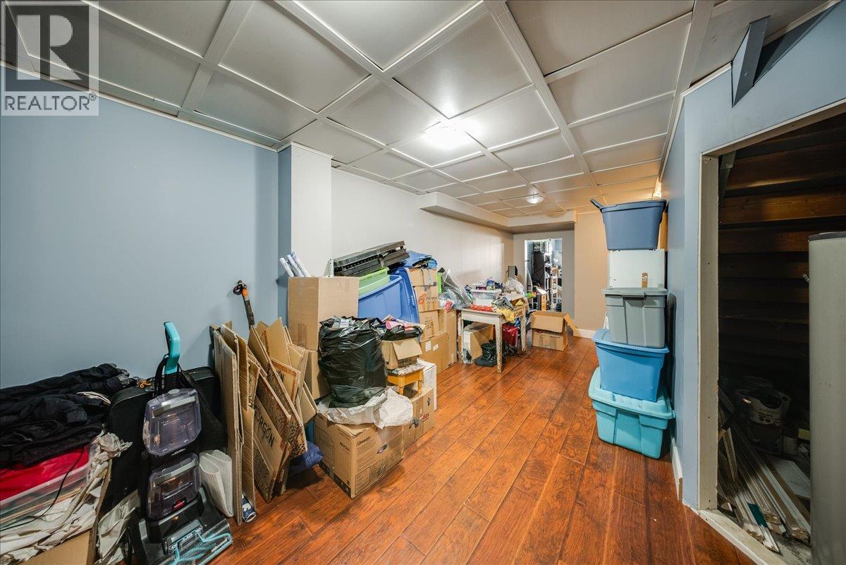 290 8th Avenue, Montrose, British Columbia  V0G 1P0 - Photo 20 - 10402155