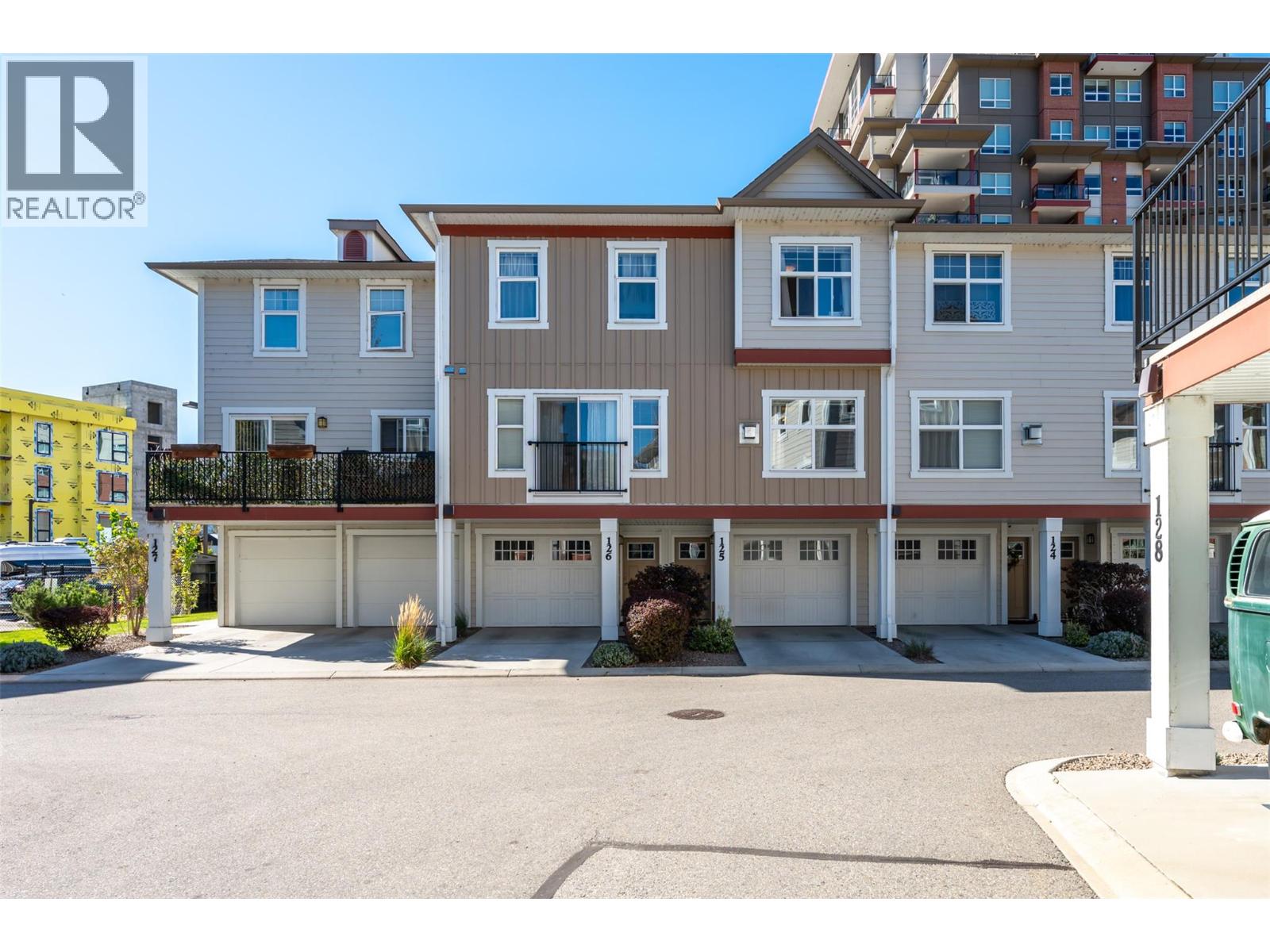 3363 Wilson Street Unit# 125, Penticton, British Columbia  V2A 9G7 - Photo 1 - 10402235