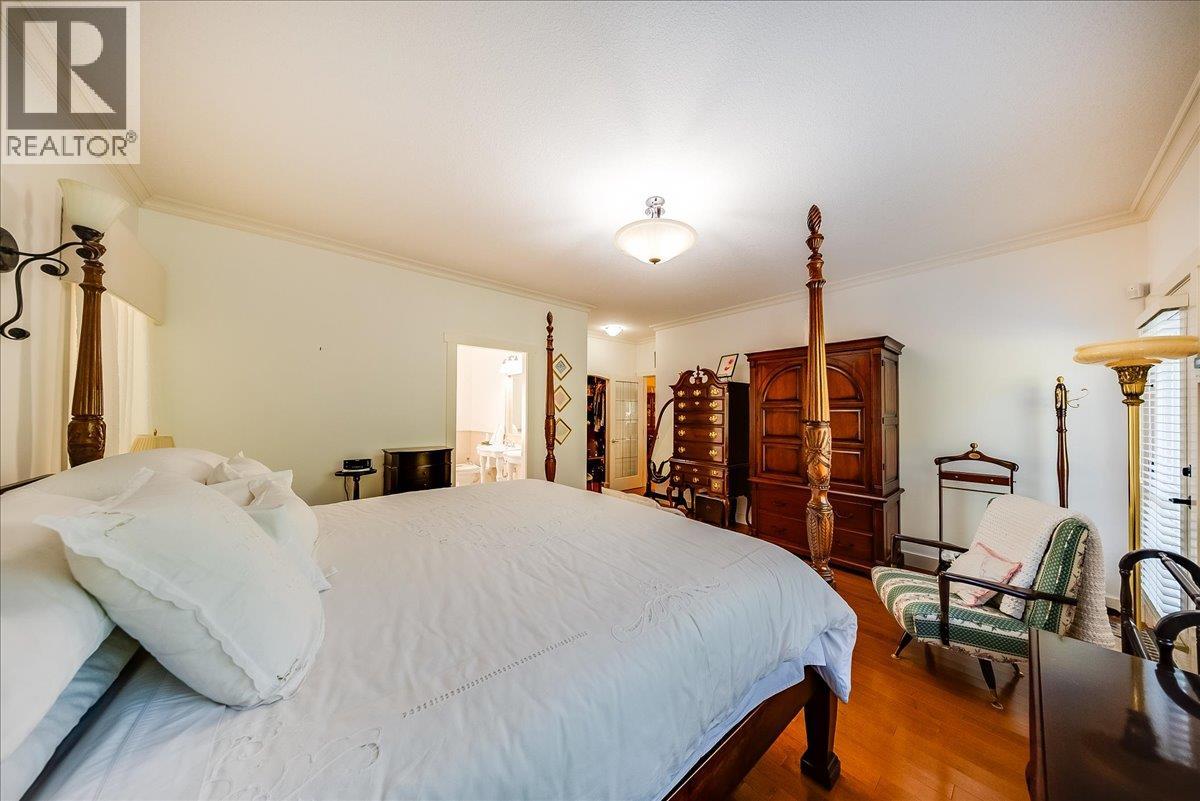 1275 Paquette Drive, Trail, British Columbia  V1R 4W2 - Photo 33 - 10402229