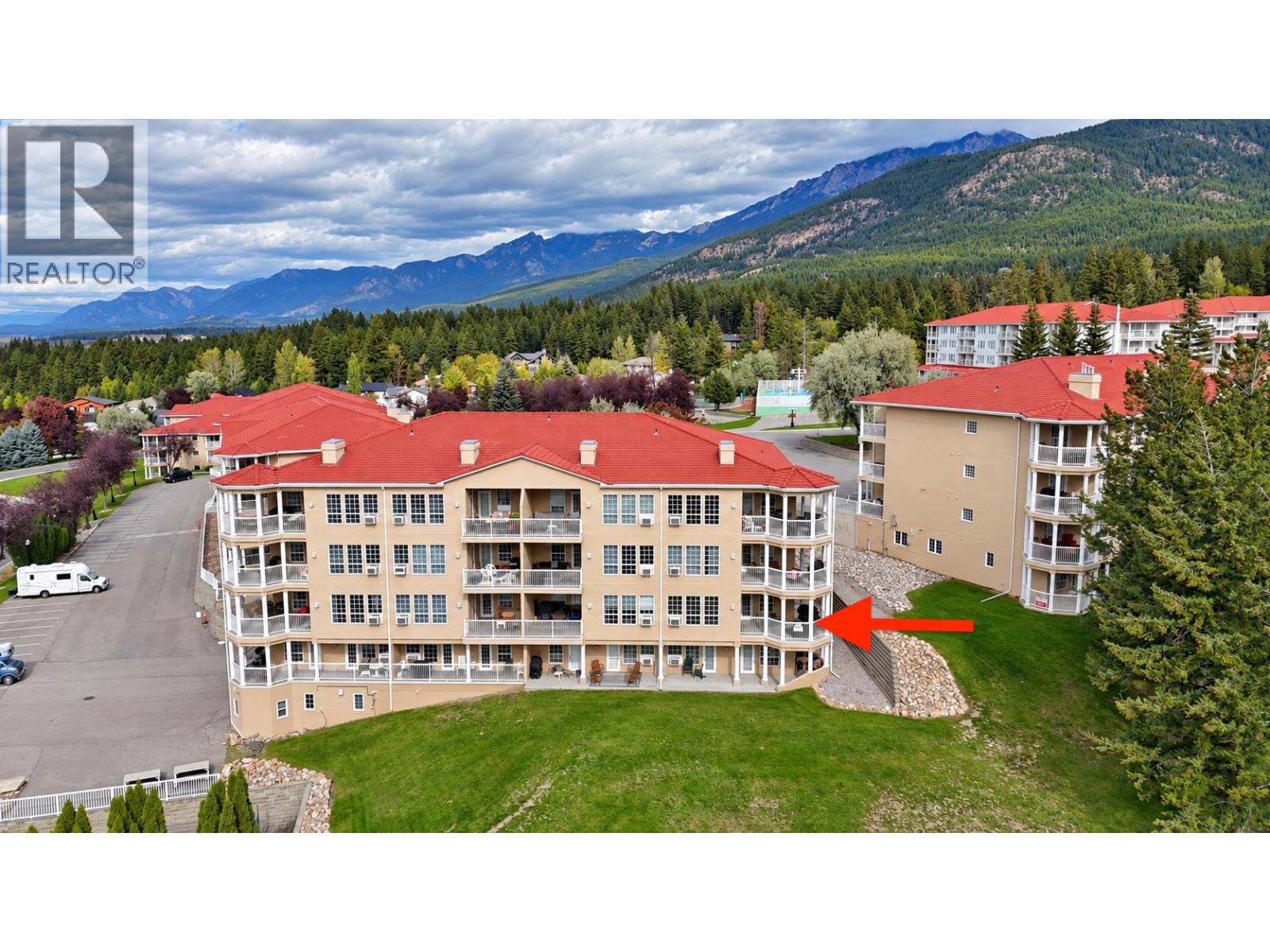 5052 Riverview Road Unit# 2005 A, Fairmont Hot Springs, British Columbia  V0B 1L1 - Photo 1 - 10402272