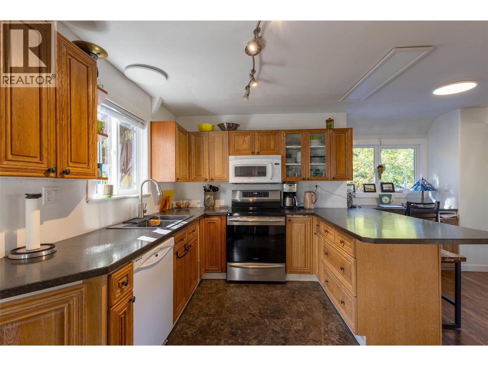 3324 Powell Road, Kamloops, British Columbia  V0E 3E1 - Photo 12 - 10402161