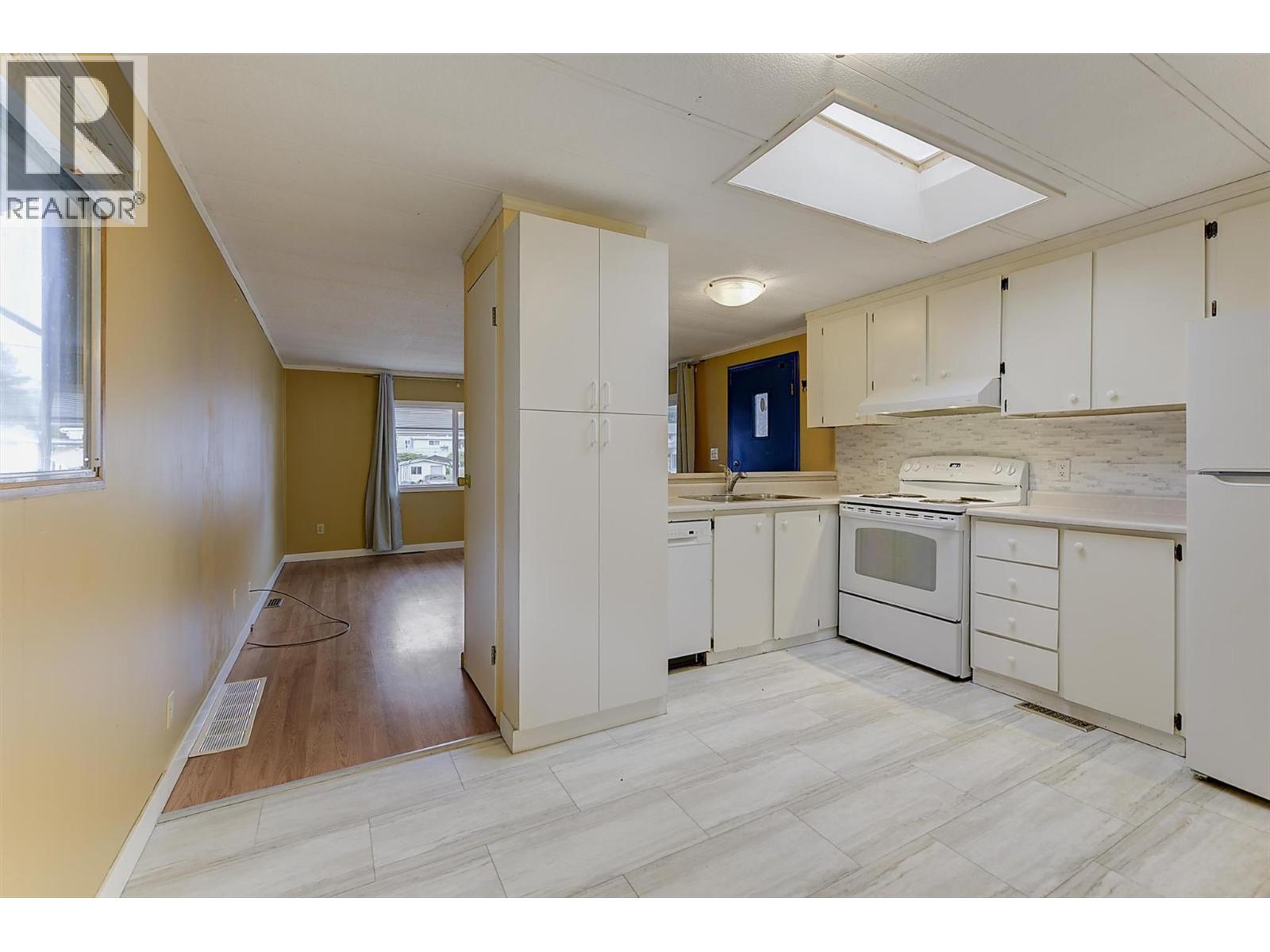 1929 97 Highway S Unit# 45, West Kelowna, British Columbia  V1Z 2Z1 - Photo 9 - 10401046
