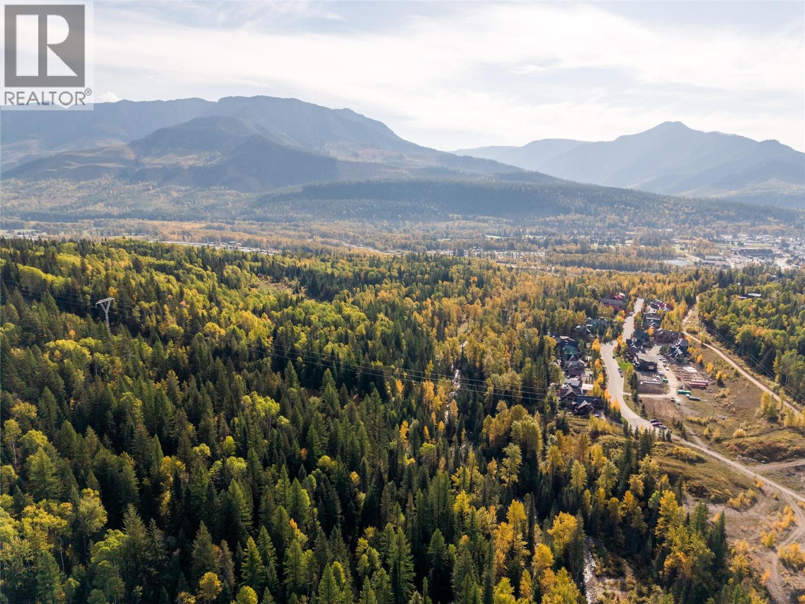 200 Canyon Trail, Fernie, British Columbia  V0B 1M5 - Photo 4 - 10402402