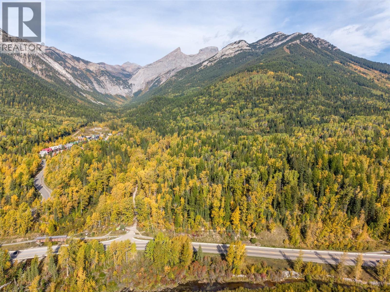 200 Canyon Trail, Fernie, British Columbia  V0B 1M5 - Photo 6 - 10402402
