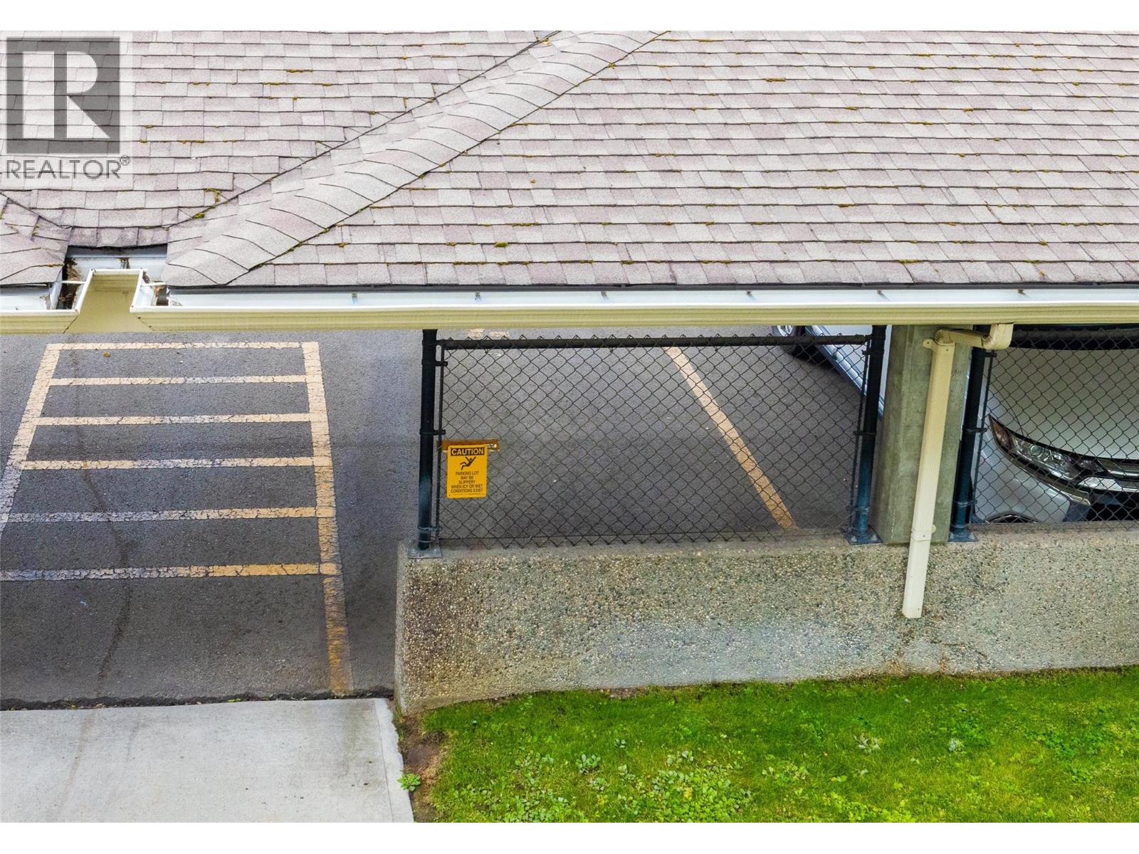 250 Dougall Road N Unit# 208, Kelowna, British Columbia  V1X 3K5 - Photo 29 - 10402145