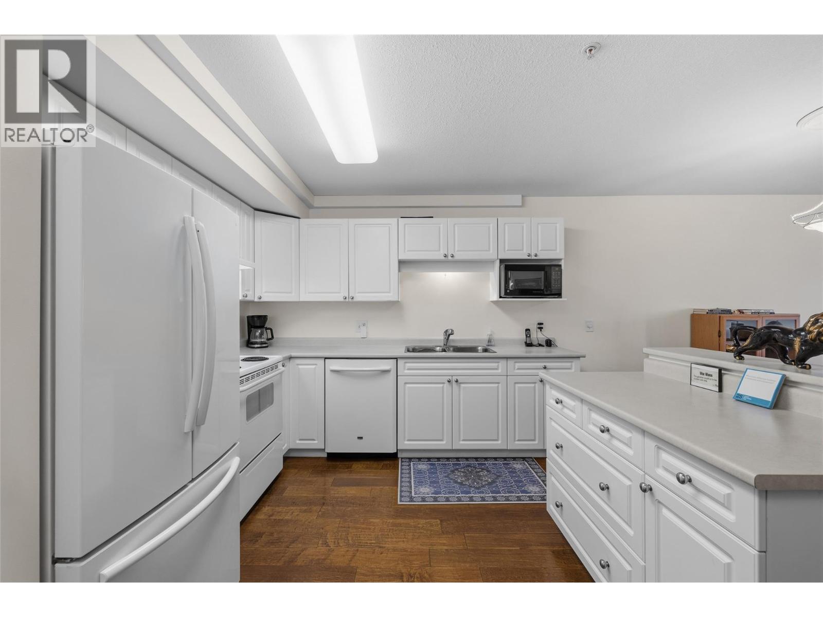250 Dougall Road N Unit# 208, Kelowna, British Columbia  V1X 3K5 - Photo 9 - 10402145