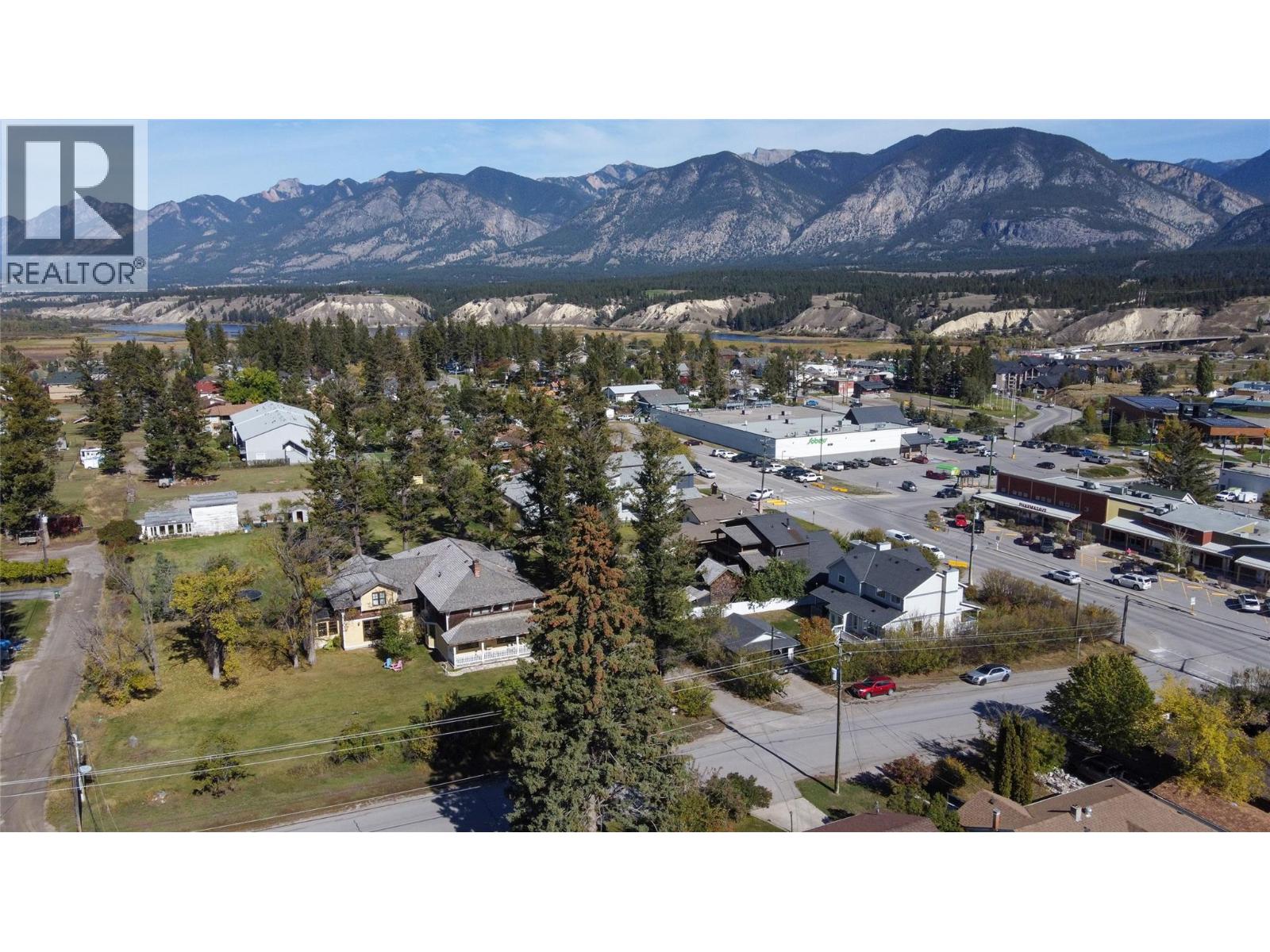 1018 5th Street, Invermere, British Columbia  V0A 1K0 - Photo 75 - 10401832