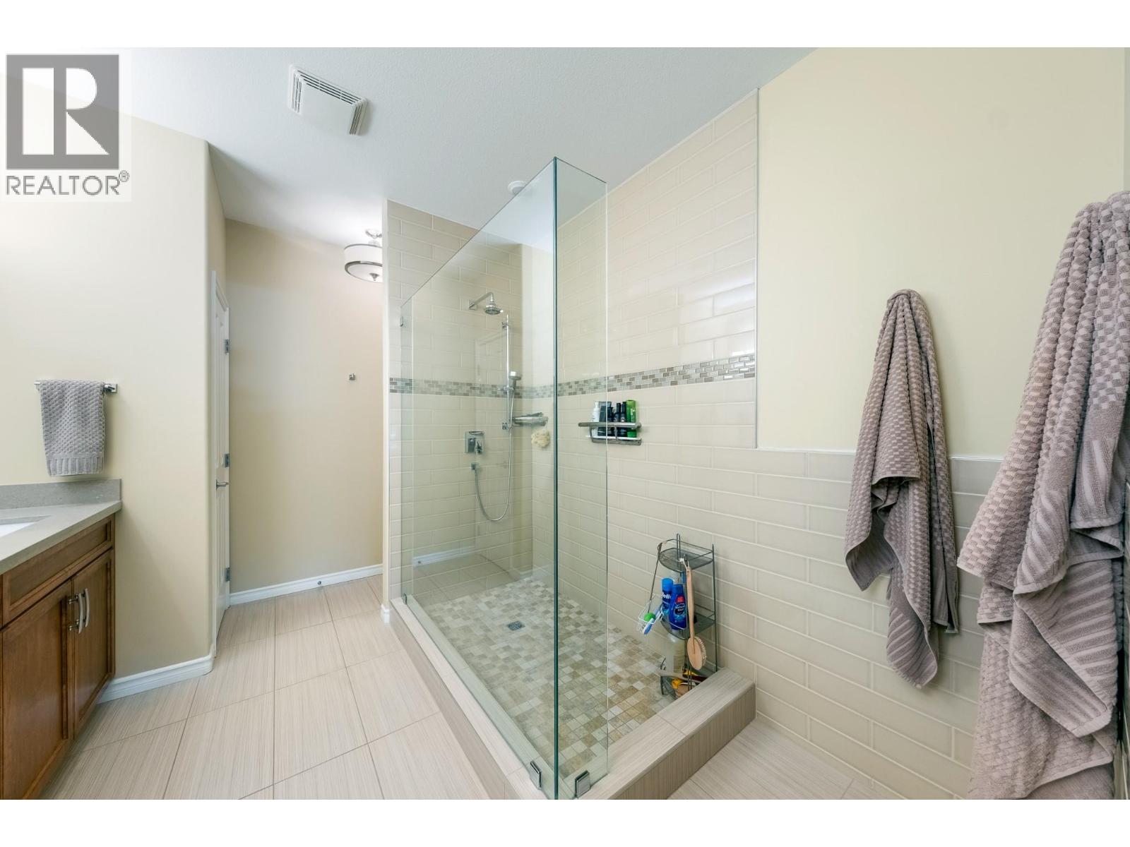 4100 Gallaghers Parkland Drive Unit# 16, Kelowna, British Columbia  V1W 3Z8 - Photo 26 - 10402392