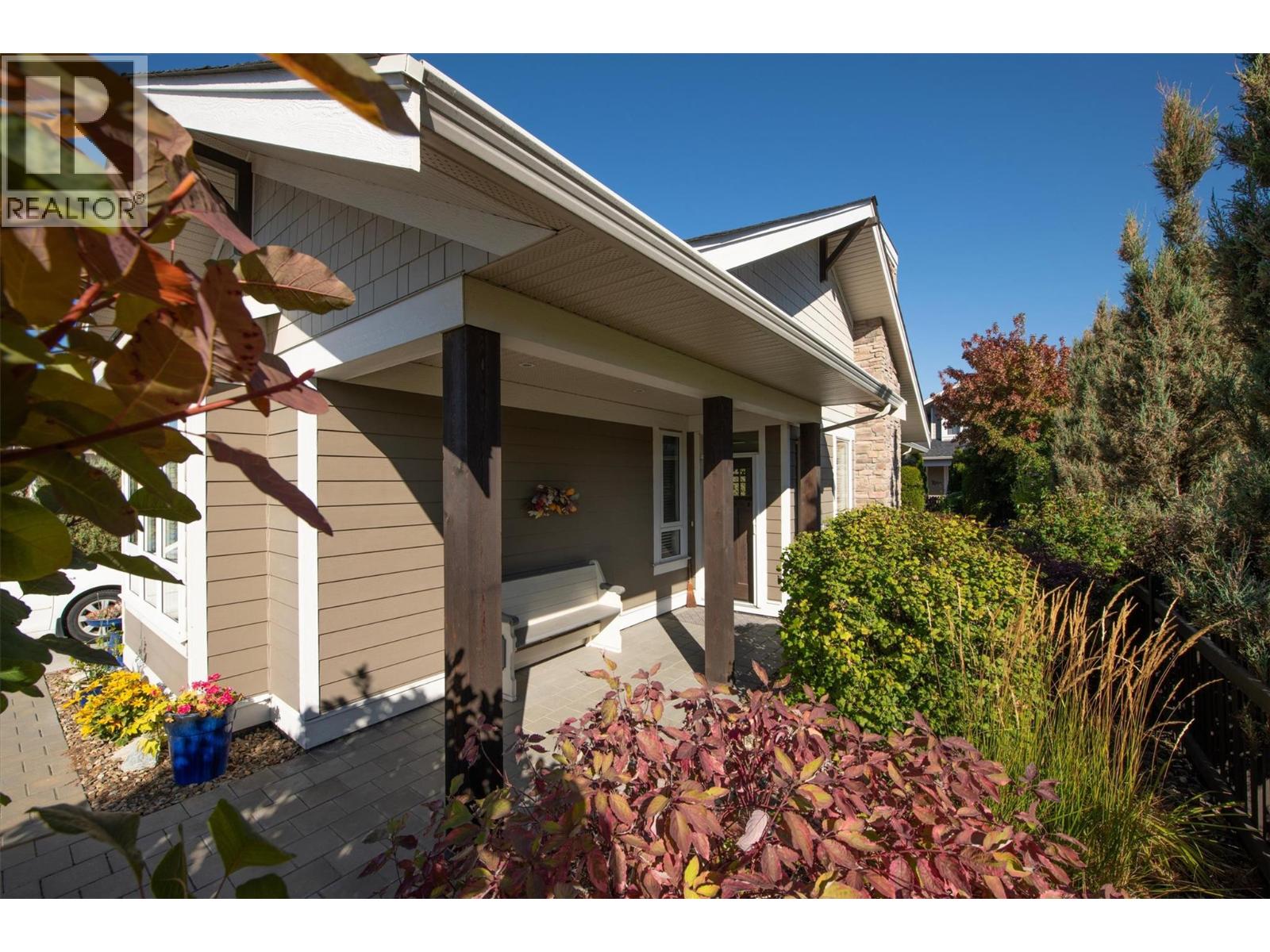 1960 Klo Road Unit# 3, Kelowna, British Columbia  V1W 5L2 - Photo 2 - 10402335