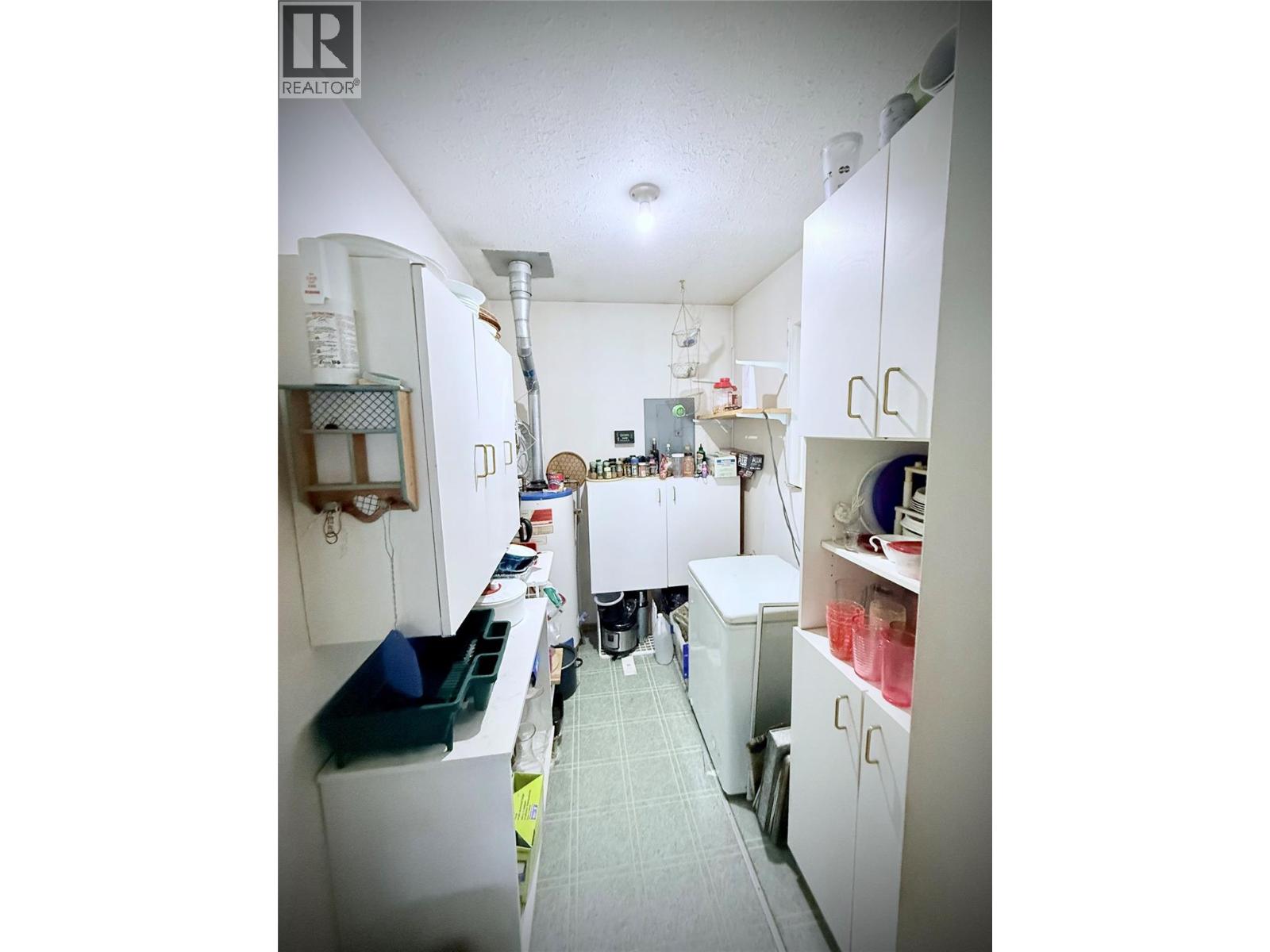 7180 Little Cayuse Creek Road, Castlegar, British Columbia  V1N 4V8 - Photo 22 - 10402292