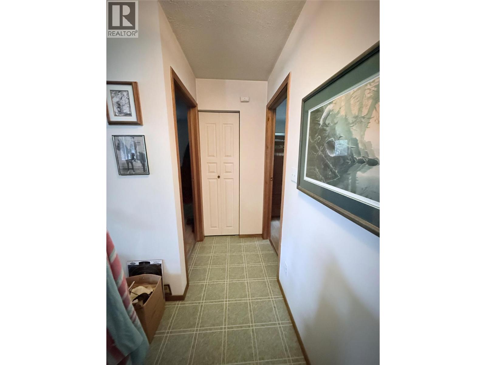 7180 Little Cayuse Creek Road, Castlegar, British Columbia  V1N 4V8 - Photo 23 - 10402292