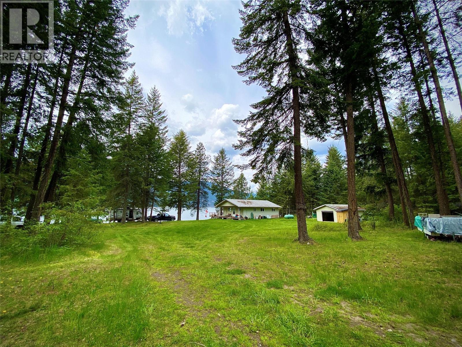 7180 Little Cayuse Creek Road, Castlegar, British Columbia  V1N 4V8 - Photo 4 - 10402292
