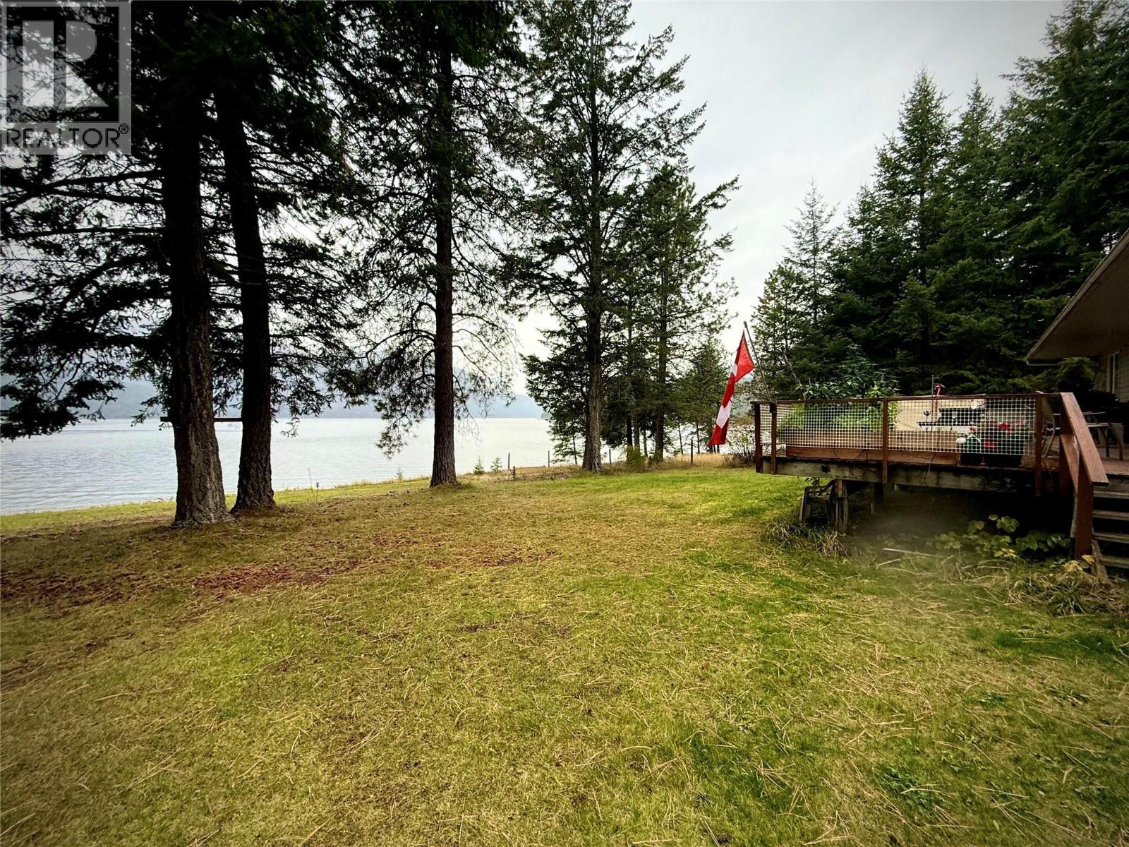 7180 Little Cayuse Creek Road, Castlegar, British Columbia  V1N 4V8 - Photo 7 - 10402292